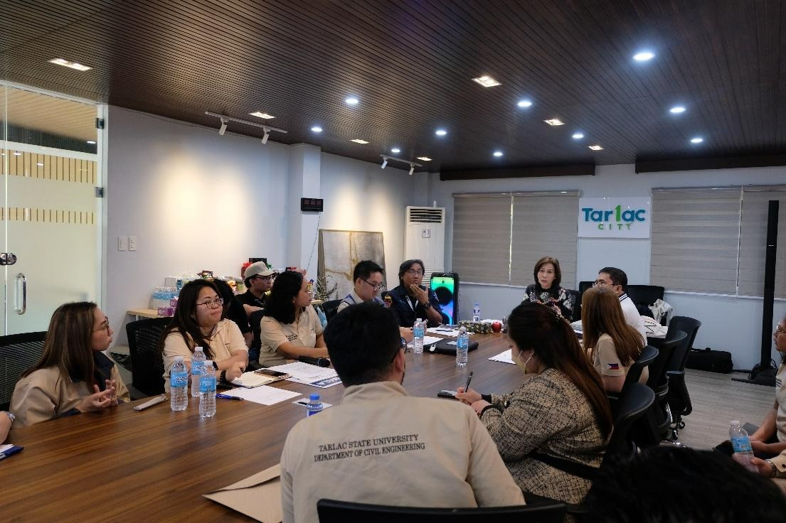 Tarlac City Local Government, Tarlac State University, and Philippine Preparedness Partnership co-create river level markers for Tarlac City