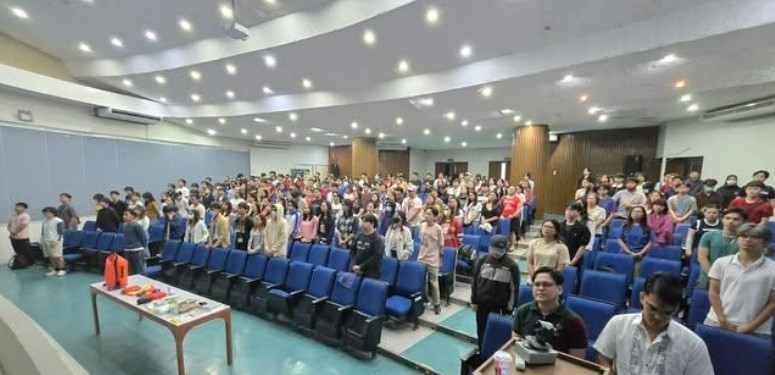 UP RI gives a lecture on Disaster Risk Reduction and Management (DRRM) among National Service Training Program (NSTP) students in UP Los Banos